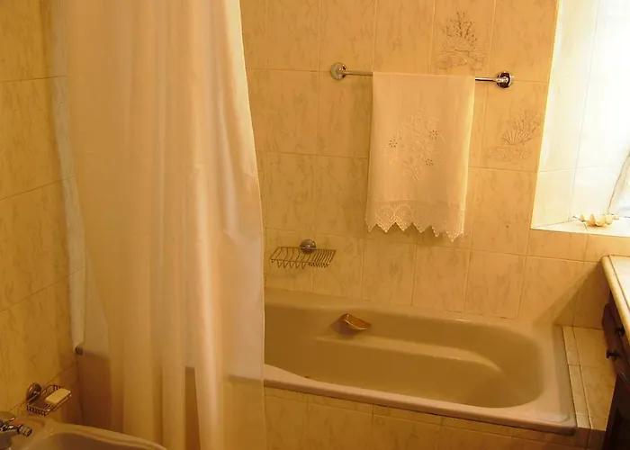 Bcl14v6 Charming 6bdr Manor House With Pool Barcelos