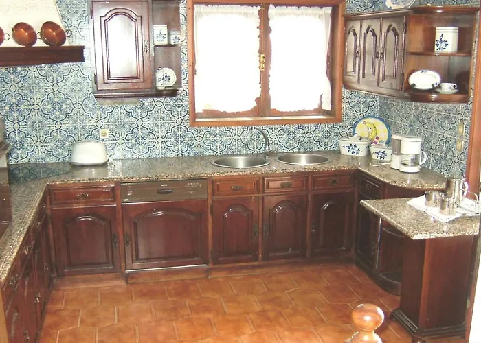 Villa Bcl14v6 Charming 6bdr Manor House With Pool Barcelos